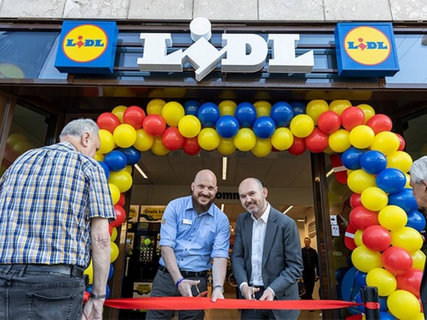 Butikschef Seier Kragh Hansen (tv) skal stå i spidsen for Lidls butik nummer 143 | Photo: PR/Lidl