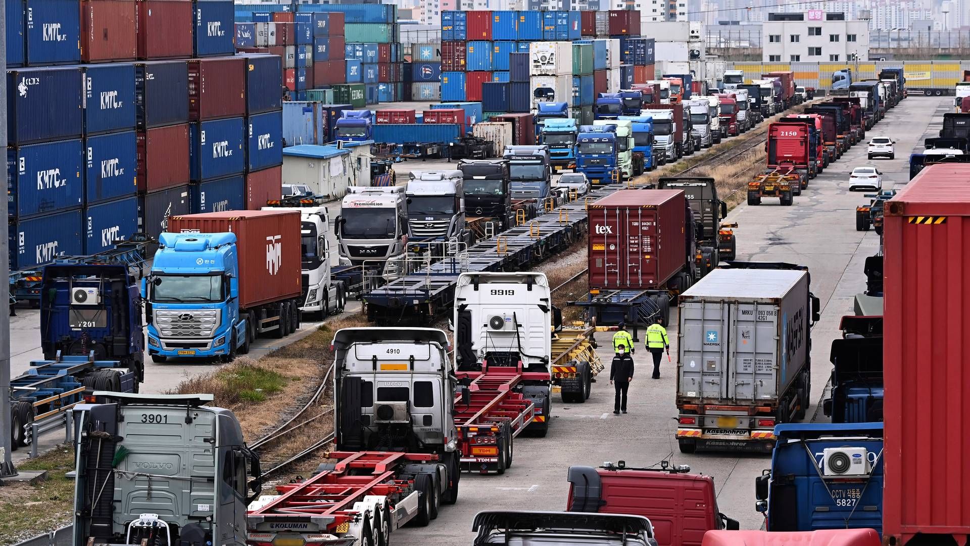 En række sager om transportpriser under coronapandemien kan snart ramme de danske retslokaler. | Foto: Kim Jong-Taek/AP/Ritzau Scanpix