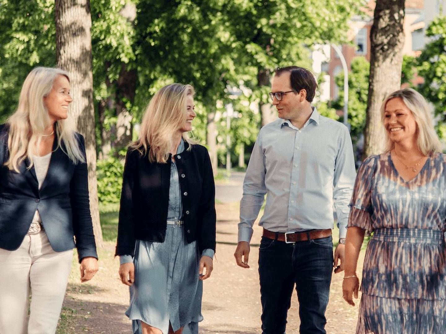 KUTTET PRISEN: Fra venstre: Styreleder Ingvild Huseby, administrerende direktør Hildur Smaradottir, grunnlegger Joachim Stray og salgssjef Anna Varden. | Foto: Defigo