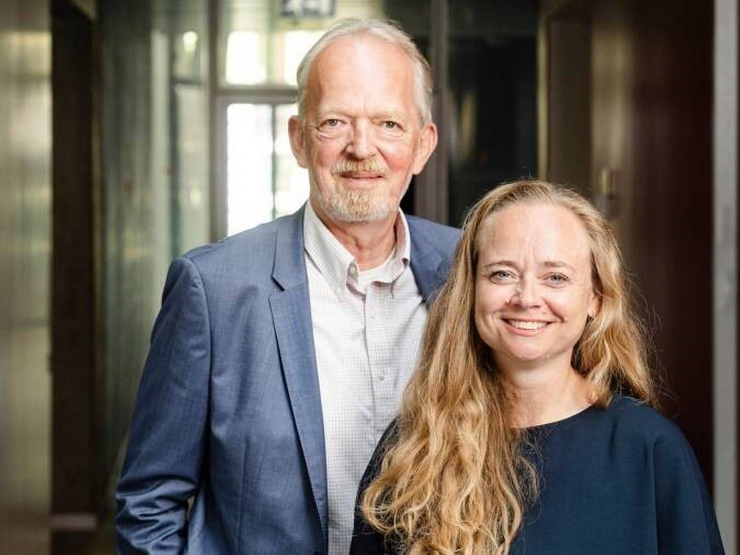 DR’s direktør for Kultur, Børn og Unge Henrik Bo Nielsen og Rie Odsbjerg Werner, som er direktør i Trygfonden, som er en af samarbejdspartnerne på projektet. | Foto: Kristian Brasen