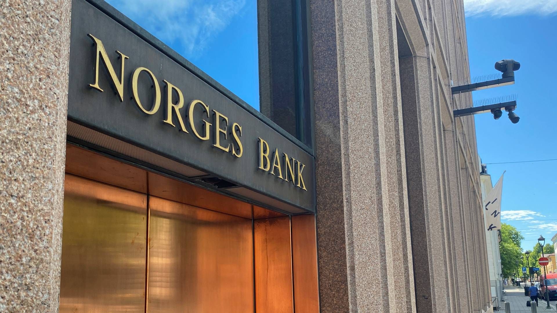 Norges Bank har nu hævet renten på ti rentemøder i træk.