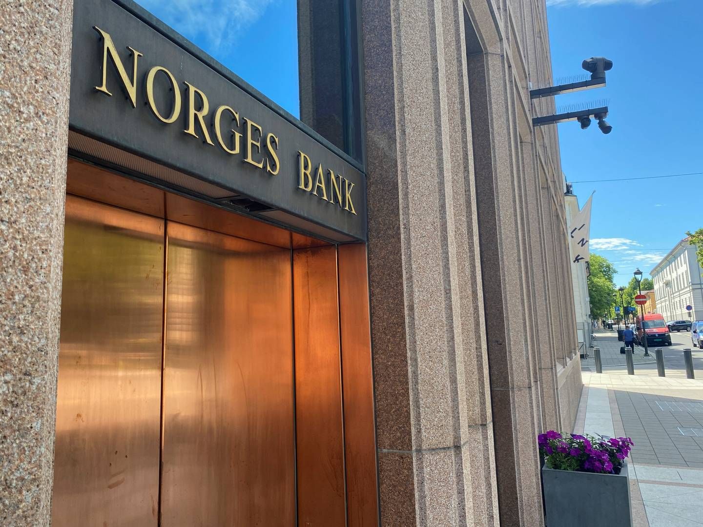 Norges Bank har nu hævet renten på ti rentemøder i træk.