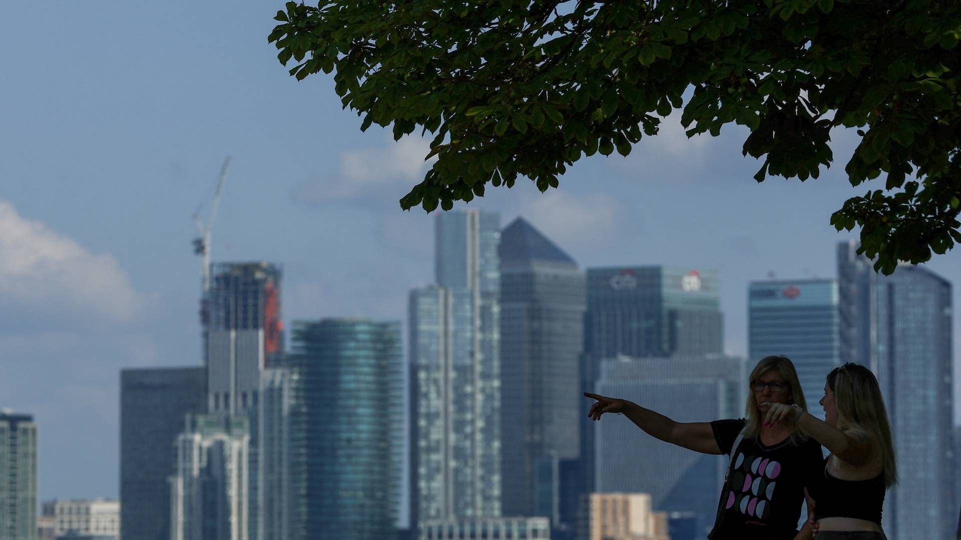 Ifølge storbanken Citigroup bør flere ansatte tage turen ind til arbejdspladsen. På billedet ses Londons finansielle centrum i baggrunden. | Foto: Hannah Mckay