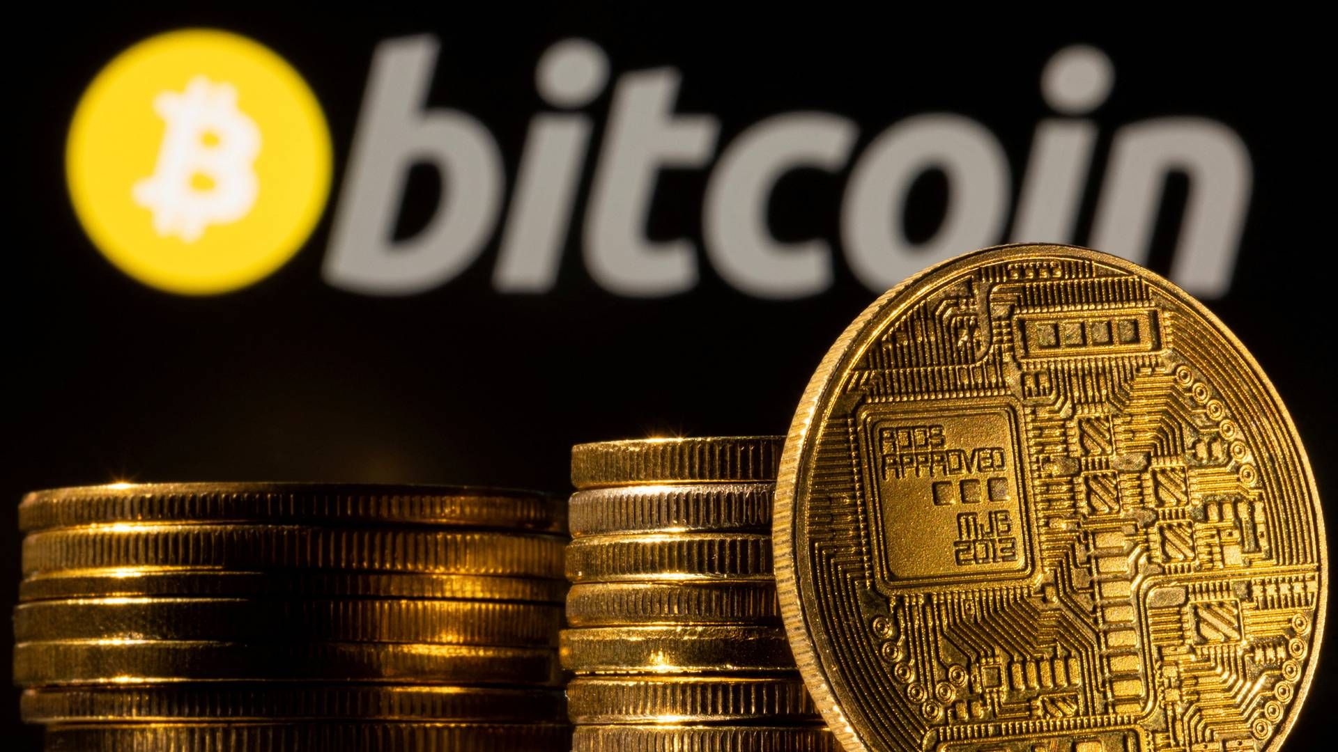 Fredag stiger kursen på kryptovalutaen Bitcoin til 31.123 dollar. | Foto: Dado Ruvic/Reuters/Ritzau Scanpix