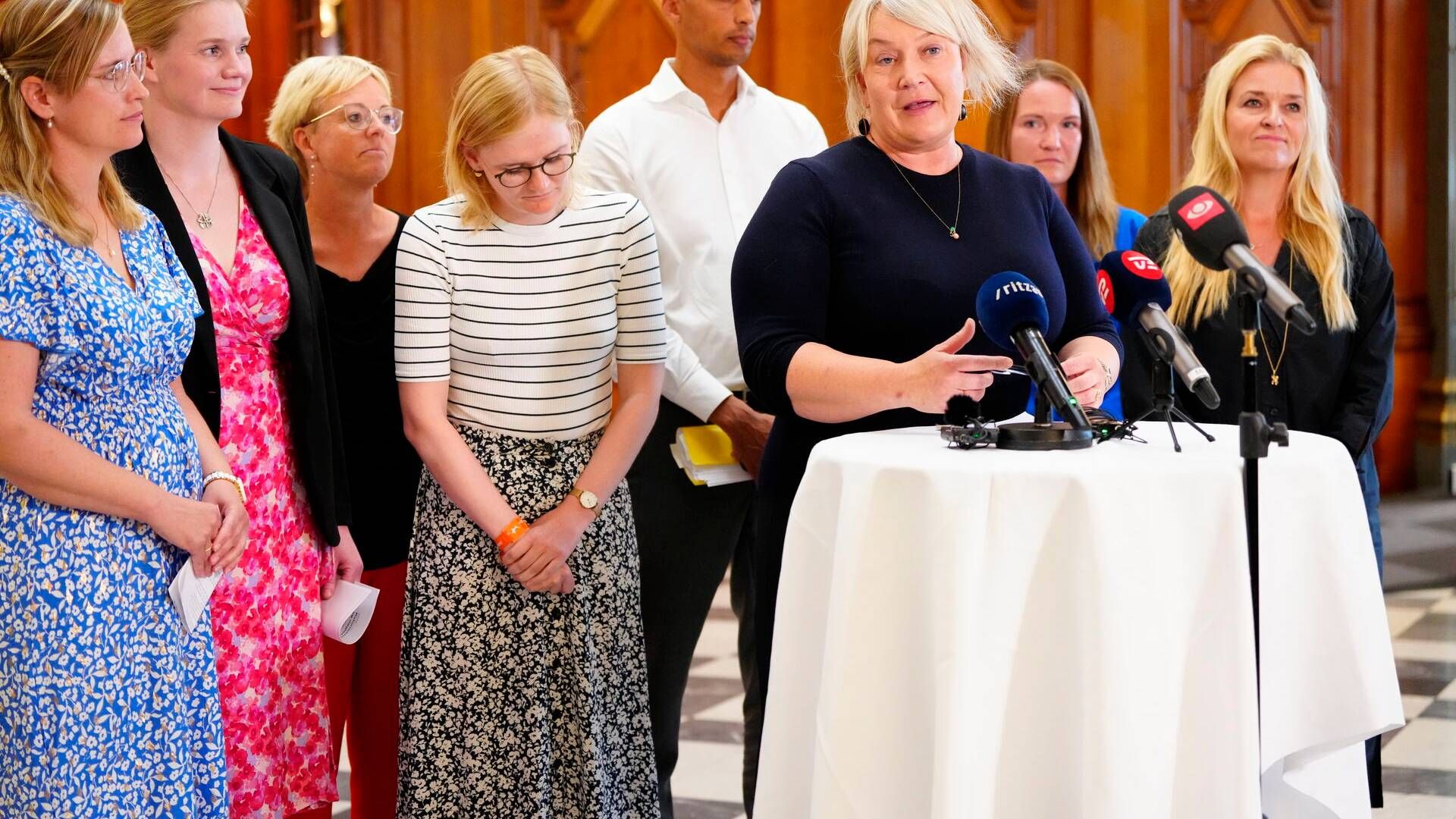 Uddannelses- og forskningsminister Christina Egelund præsenterer sammen med ordførere fra aftalepartierne den nye uddannelsesreform. | Foto: Liselotte Sabroe/Ritzau Scanpix