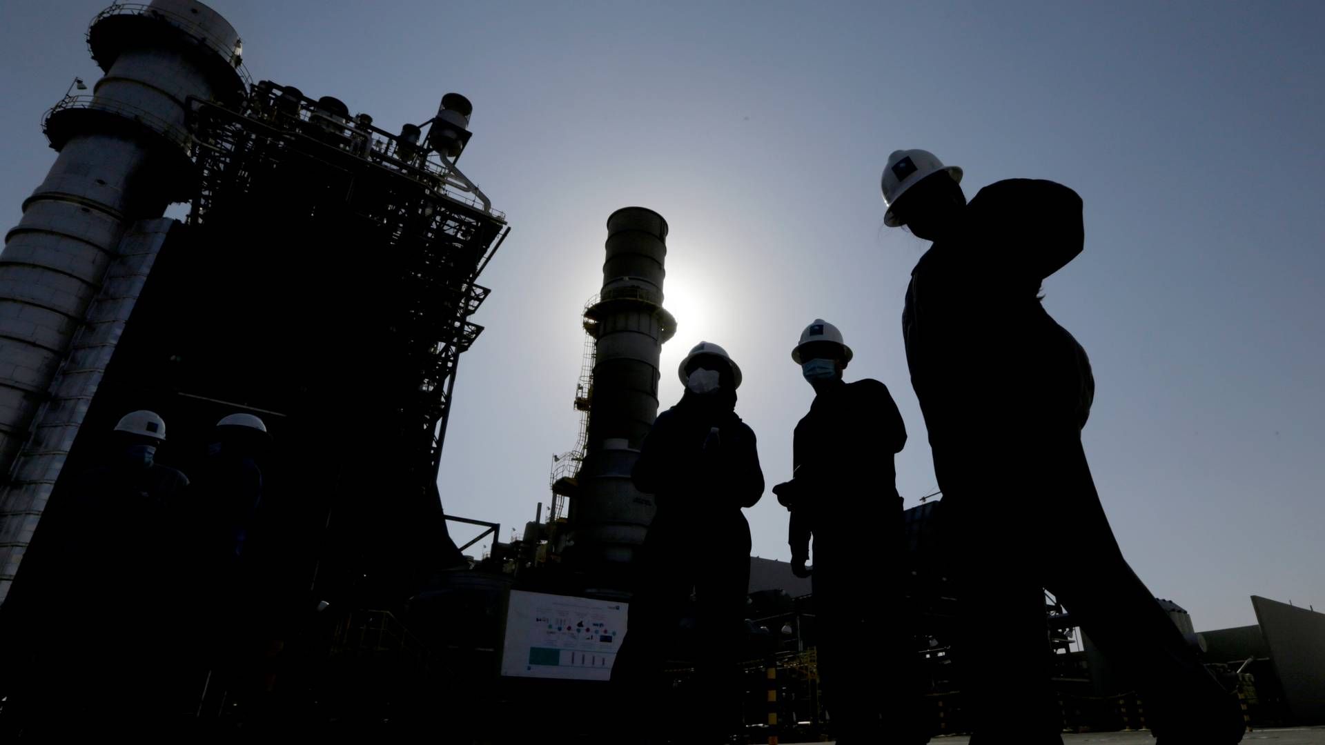 KUTTER: Saudi-Arabia forlenger sin produksjonsbrems. Her fra oljefeltet Khurais. | Foto: Amr Nabil / AFP / NTB