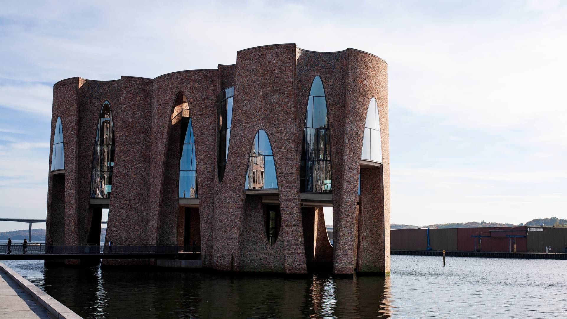 Fjordenhus i Vejle, der fungerer som hovedsæde for Kirk Kapital | Foto: Hanne Boock