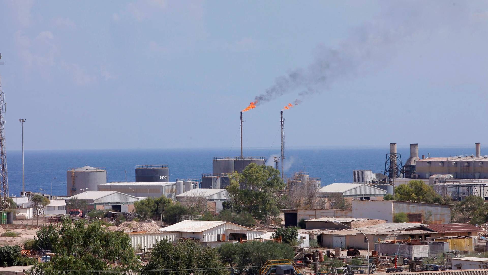 Archival picture of Zawia oil field and port in 2013. The oil field is not related to the oil fields mentioned in the article. | Photo: Ismail Zetouni/Reuters/Ritzau Scanpix