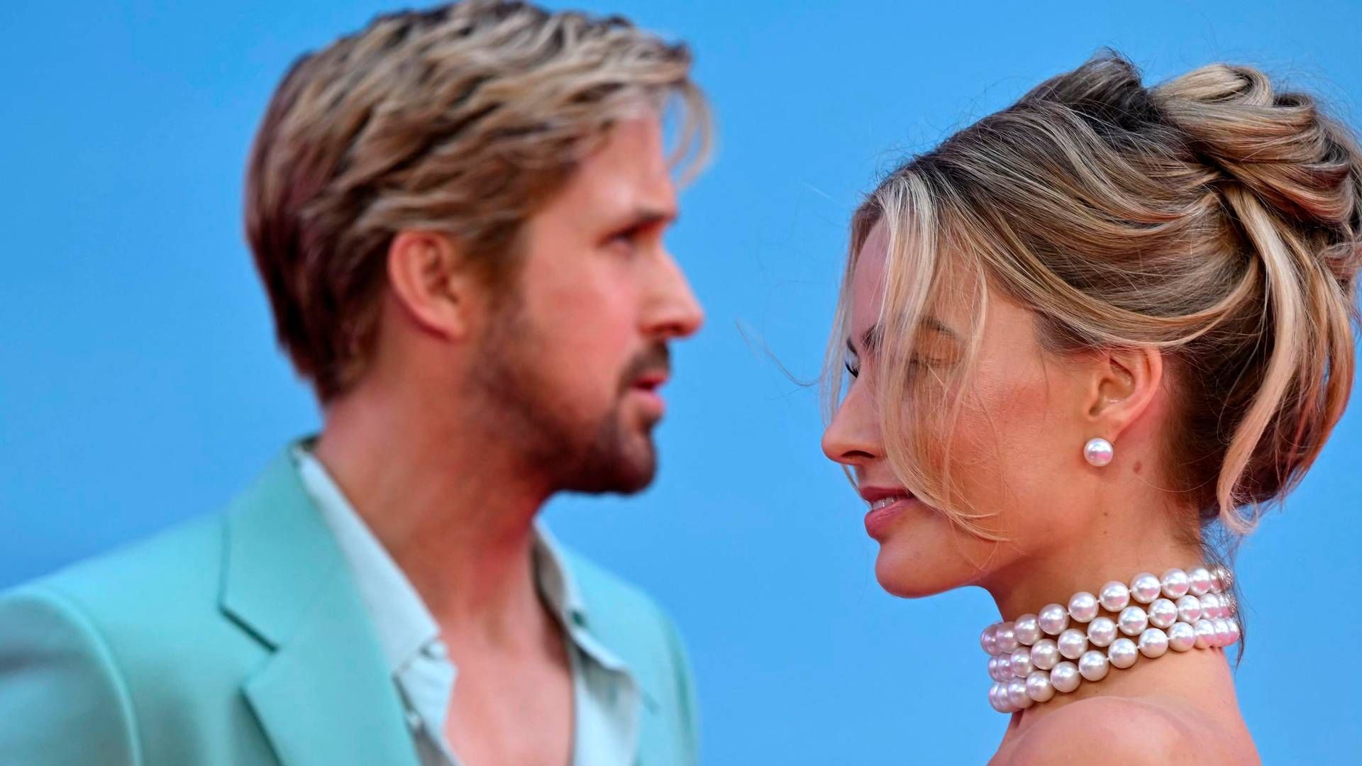 Det er skuespillerne Ryan Gosling og Margot Robbie, der har hovedrollerne i en ny Barbiefilm. | Foto: Justin Tallis/AFP/Ritzau Scanpix