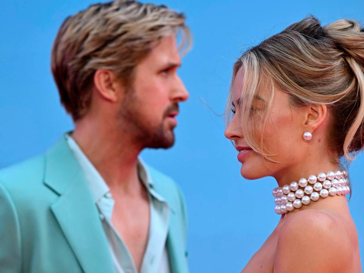 Det er skuespillerne Ryan Gosling og Margot Robbie, der har hovedrollerne i en ny Barbiefilm. | Foto: Justin Tallis/AFP/Ritzau Scanpix