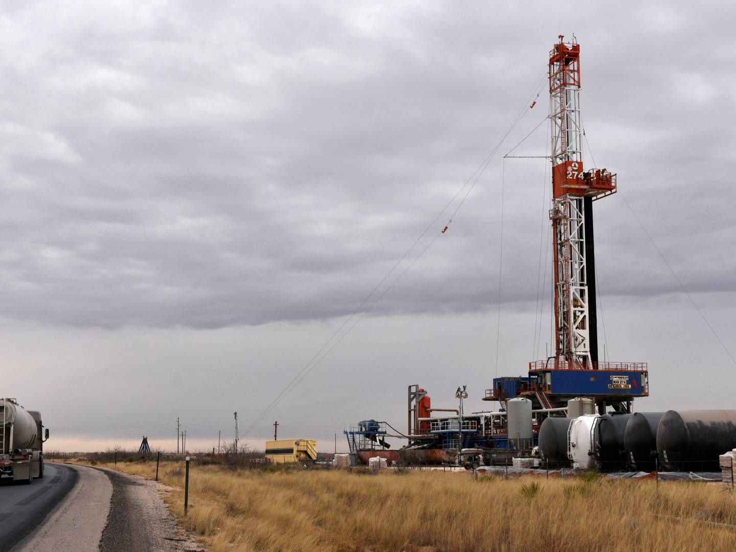 Olielagrene faldt mindre end ventet i USA, og det sender priserne ned. | Foto: Nick Oxford/Reuters/Ritzau Scanpix