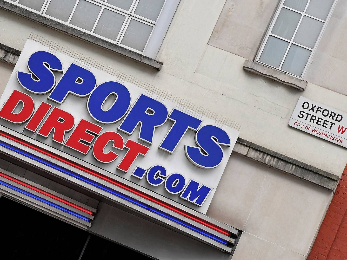 Sports Direct har over 800 butikker i Storbritannien. I fjor opkøbte koncernen bag, Frasers Group, Sportmaster i forsøget på at etablere sig på sportsretailmarkedet på det europæiske fastland. | Foto: Toby Melville