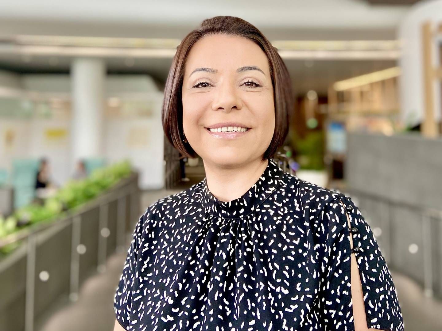 TROFAST: Omur Akalin har jobbet 21 år sammenhengende i GSK-systemet før hun nå overtar lederrollen i det britiske legemiddelfirmaets norske avdeling. | Foto: GSK