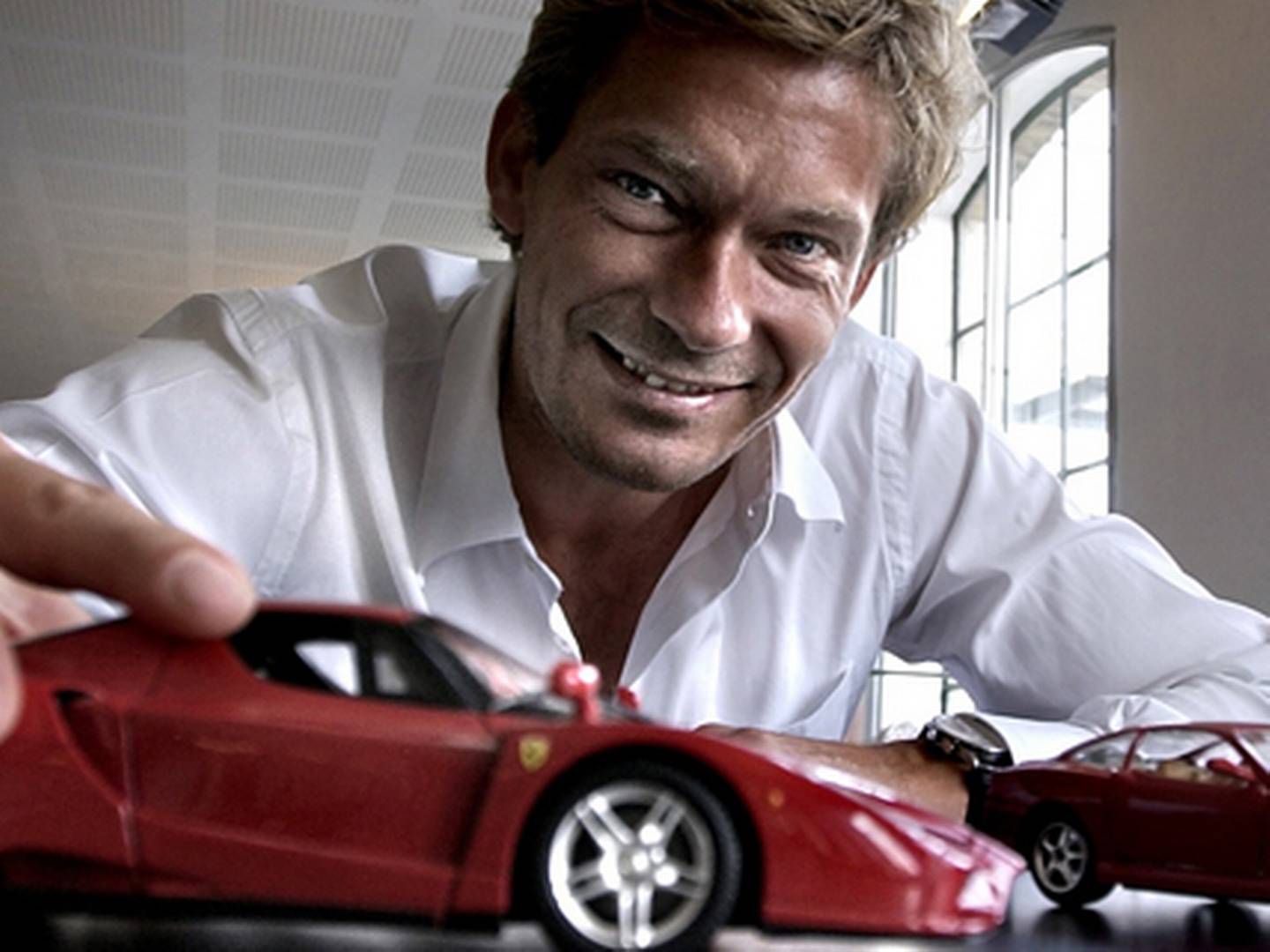 Johnny Laursen har tjent godt på import af biler fra Ferrari og Maserati | Foto: Torben Stroyer