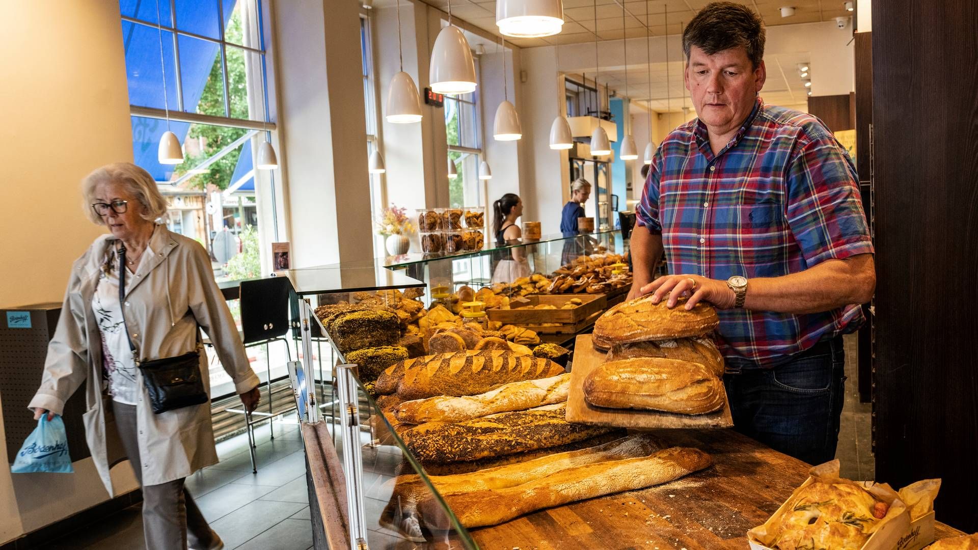 Bagermester Christian Bodenhoff driver 10 butikker rundt om i København i den familiejede kæde Bodenhoff. | Foto: Stine Bidstrup