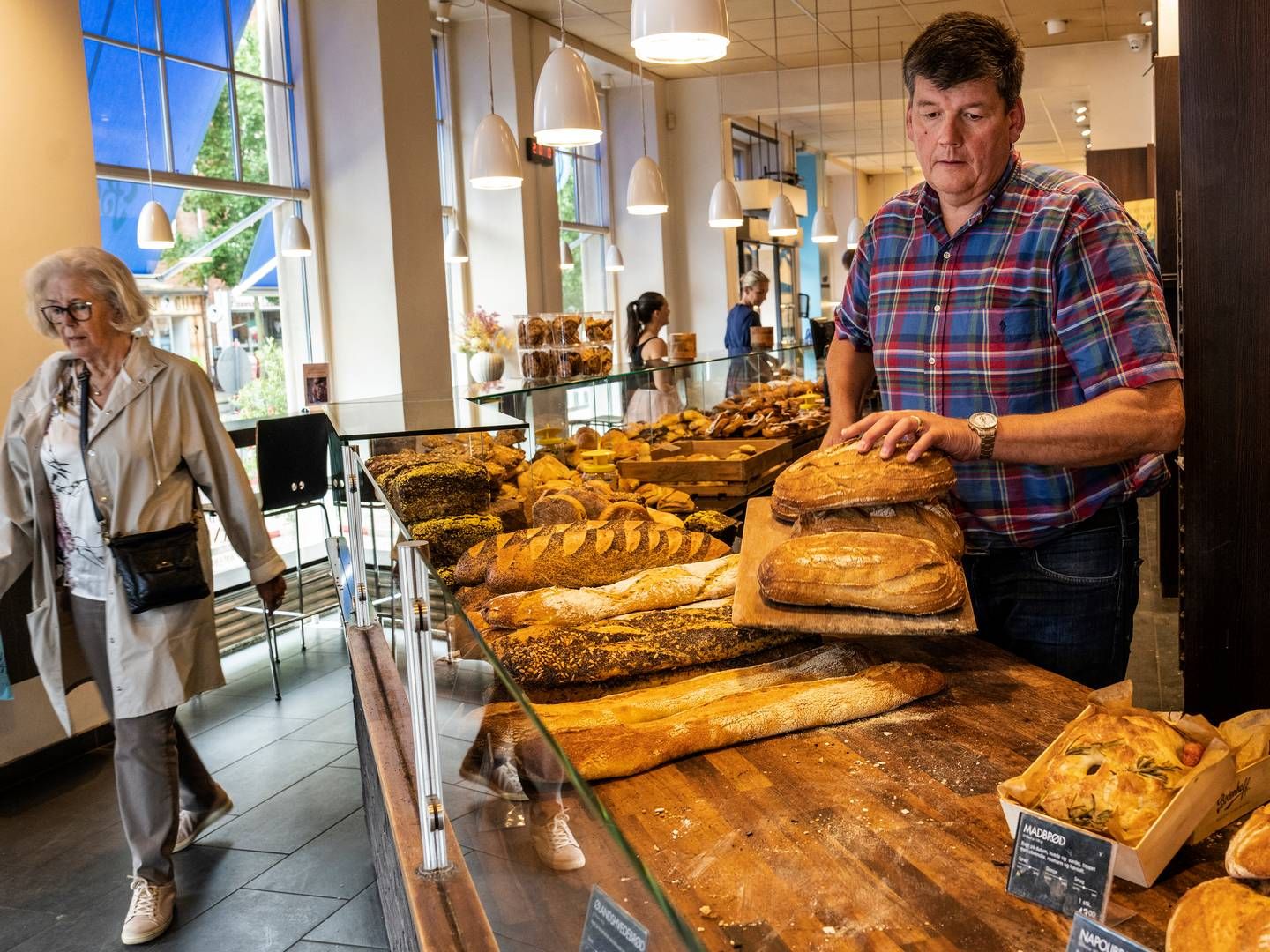 Bagermester Christian Bodenhoff driver 10 butikker rundt om i København i den familiejede kæde Bodenhoff. | Foto: Stine Bidstrup
