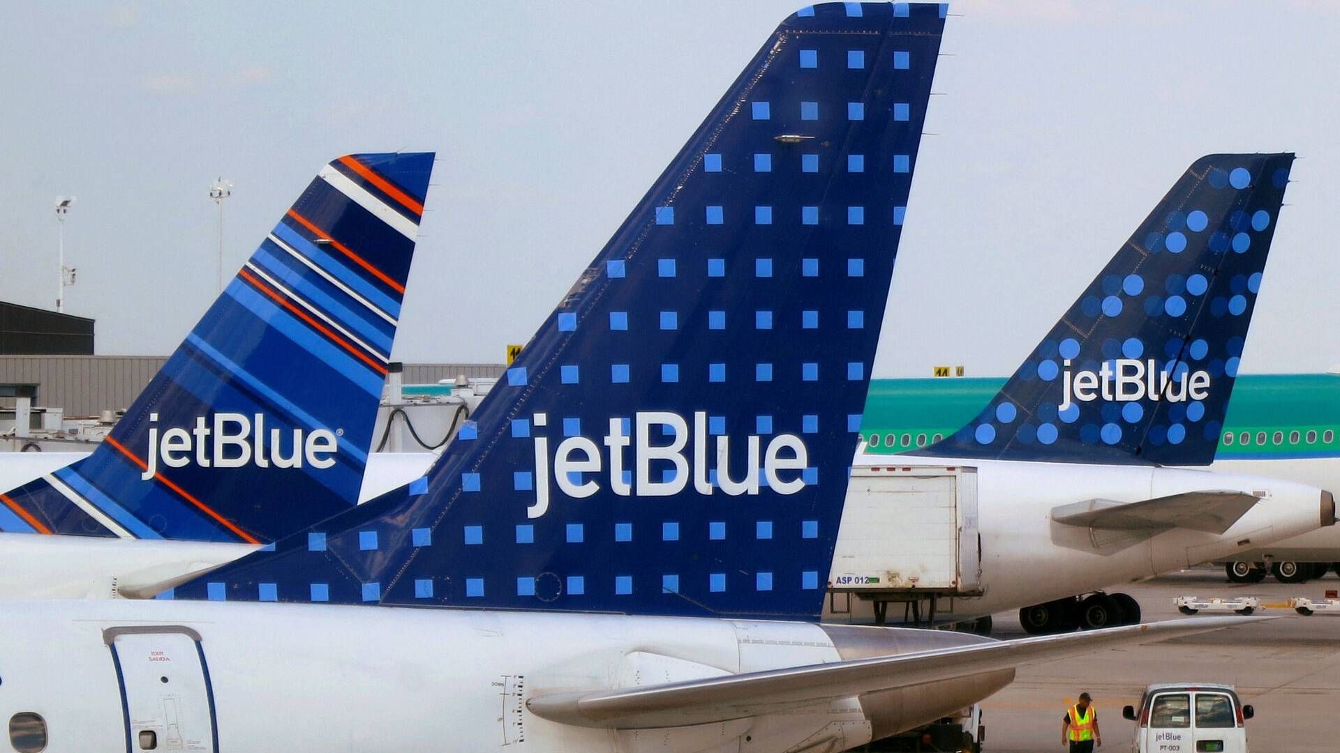 JetBlue er et af de selskaber, der har nedjusteret forventningerne til årets indtjening på grund af nedgangen i efterspørgsel. | Foto: Fred Prouser/Reuters/Ritzau Scanpix