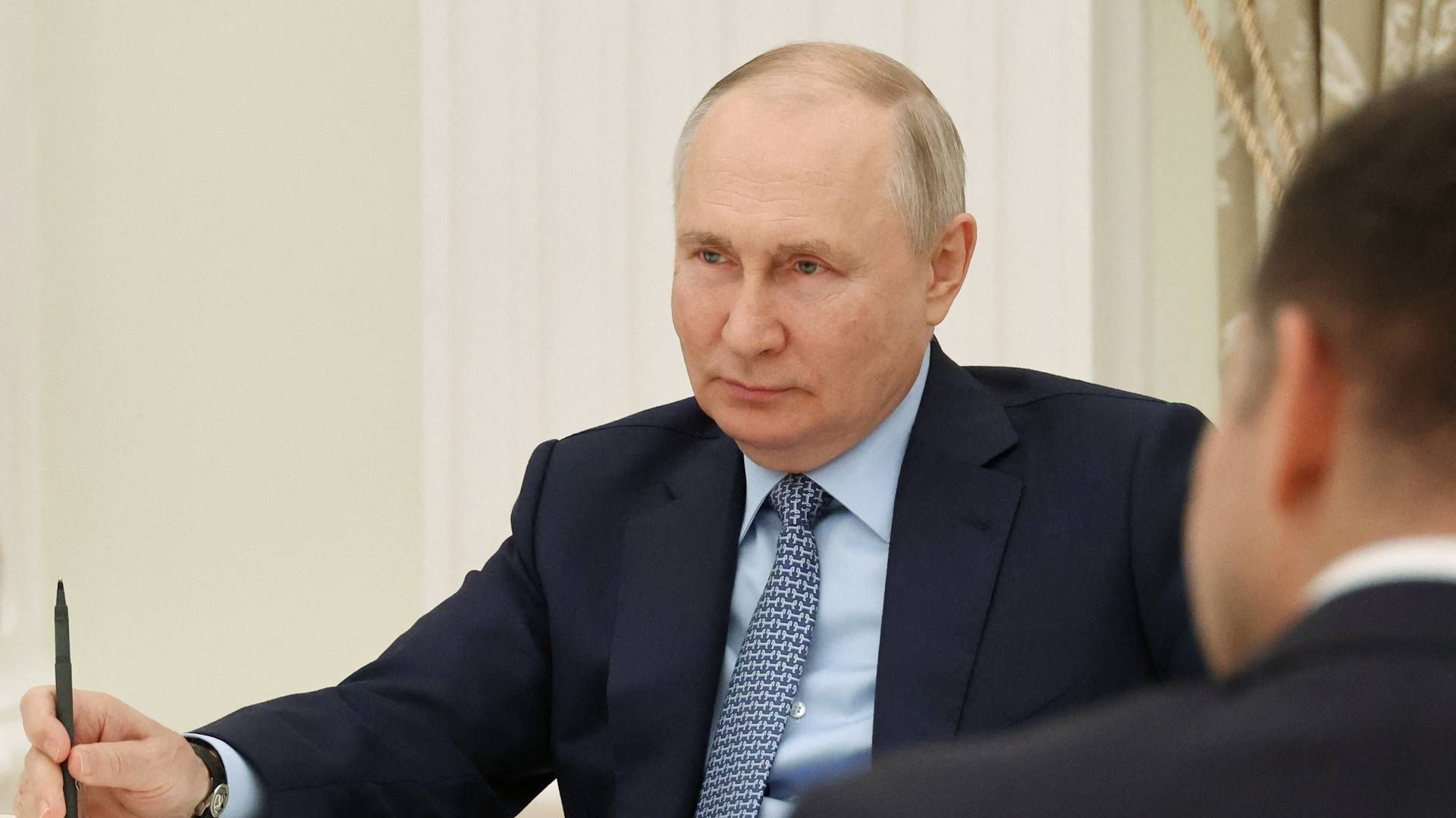 Søndag 16. juli underskrev den russiske præsident Vladimir Putin et dekret, som gjorde Rusland i stand til at tage kontrollen med Carlsbergs forretning i landet. Dagen efter blev overtagelsen gennemført. | Foto: Sputnik