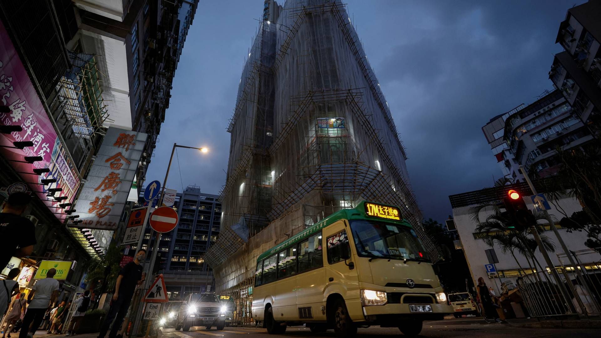 Hongkong er blevet et attraktivt sted for russiske virksomheder at få løst deres tvister. "Systemet hjælper indirekte sanktionsramte virksomheder med at gennemføre deres forretningstransaktioner,” siger juraprofessor. | Foto: Tyrone Siu/Reuters/Ritzau Scanpix