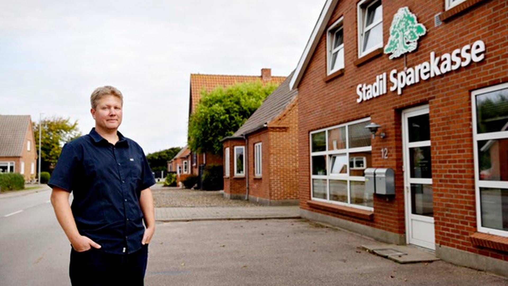 Janus Vestergaard, adm. direktør i Stadil Sparekasse, fordobler bundlinjen. | Foto: Astrid Dalum