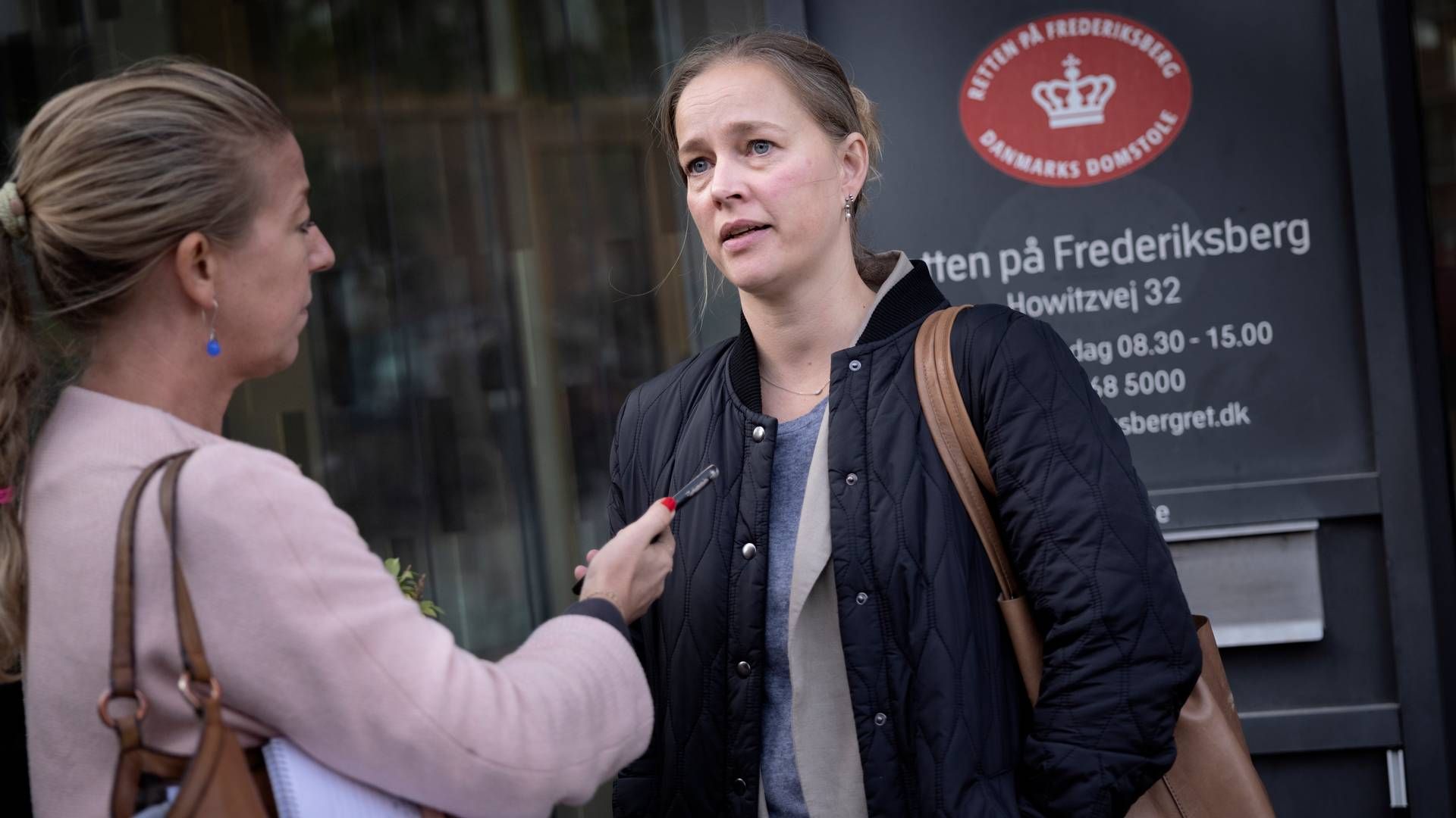 Forsvarsadvokat Amalie Starch skal i de næste tre år bruge 70 timer om måneden på juridisk rådgivning hos Joannahuset. | Foto: Mads Nissen