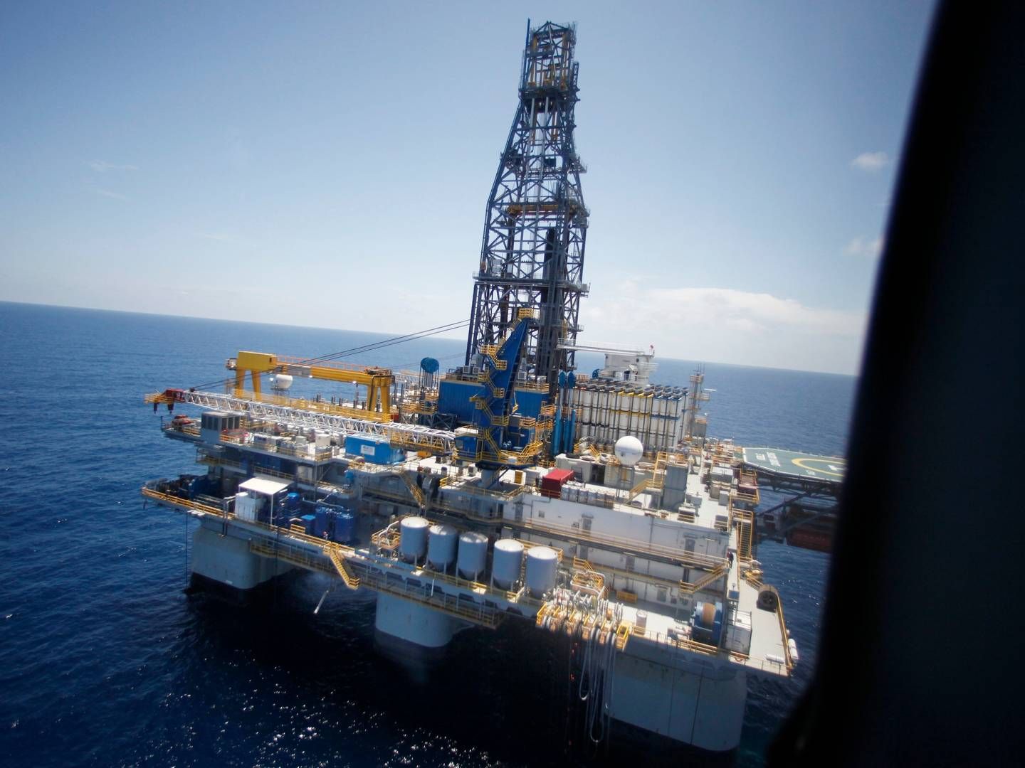 I USA faldt olielagrene med 2,4 mio. tønder i sidste uge, hvilket var et lidt mindre fald end de 2,9 mio. tønder, skriver Reuters. | Foto: Gerald Herbert/AP/Ritzau Scanpix