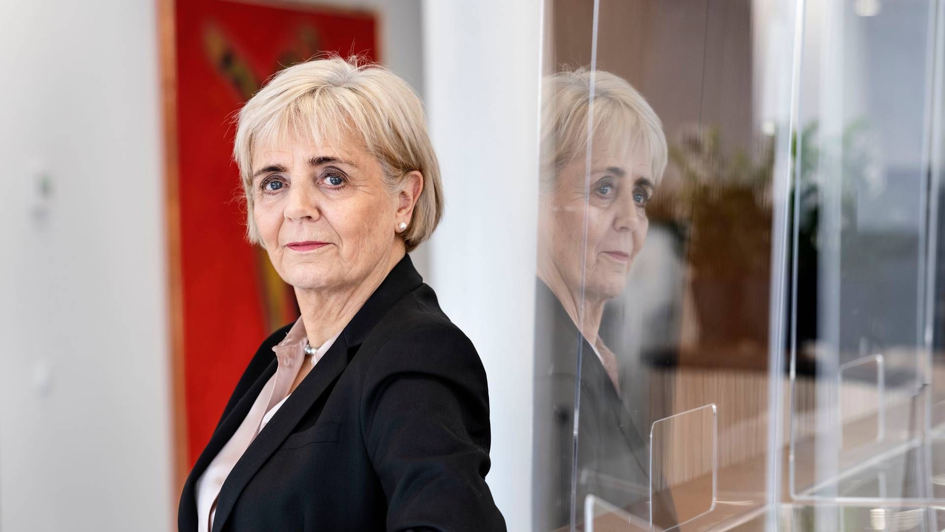Det er vigtigt at anerkende, at banker har aktionærer, der skal have et afkast, siger Karen Frøs, adm. direktør i Sydbank, til Berlingske. | Foto: Sydbank-pr