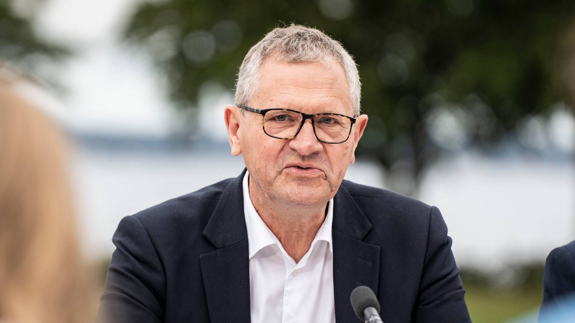 Henrik Frandsen, klimaordfører for Moderaterne, ser ikke en højere dieselafgift som en erstatning for regeringens eget forslag. | Foto: Emil Nicolai Helms/Ritzau Scanpix