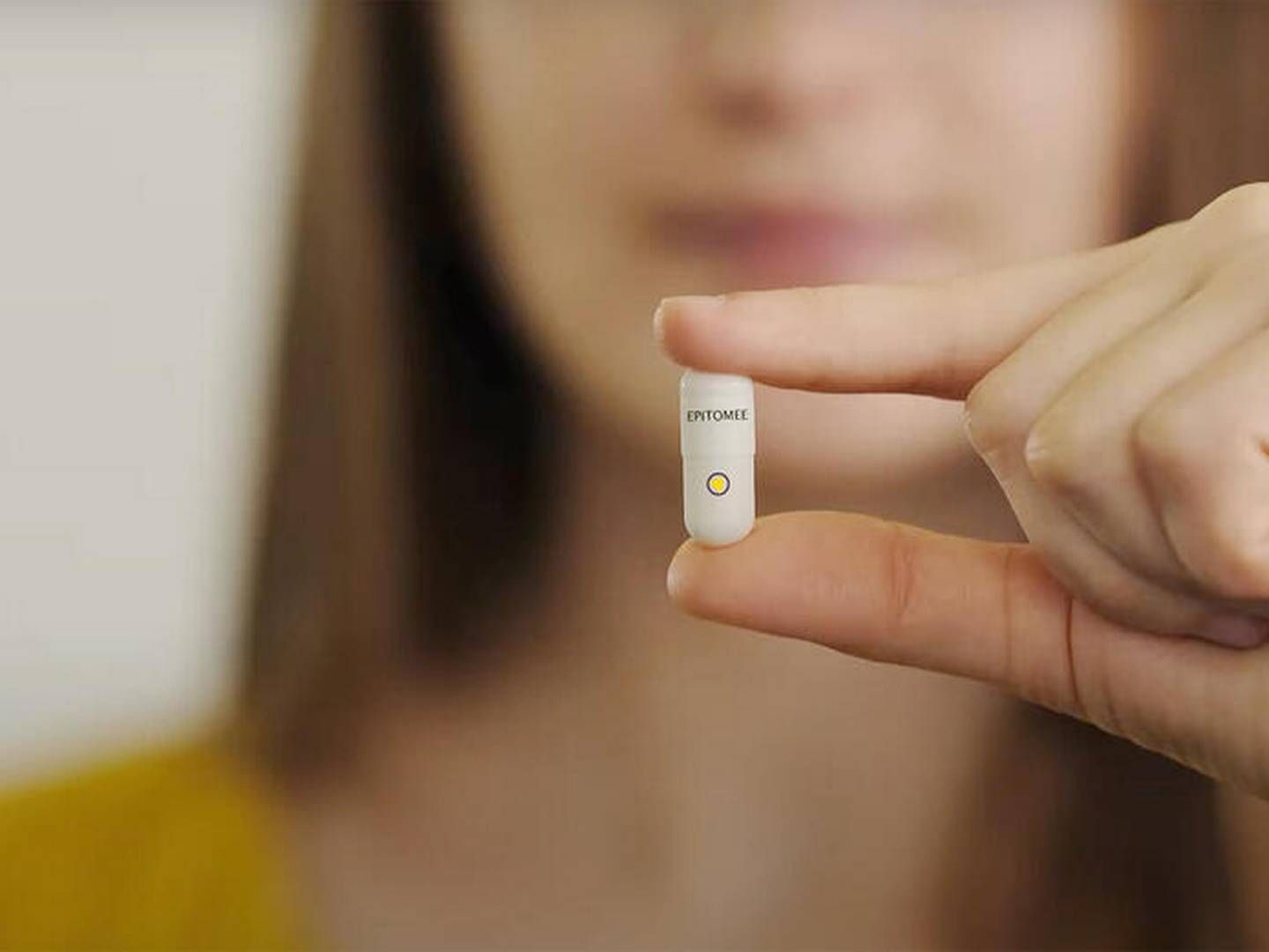 Epitomee's capsule is taken orally and dissolves in the stomach, where its polymer granules absorb the gastric fluid and expand 100 times.