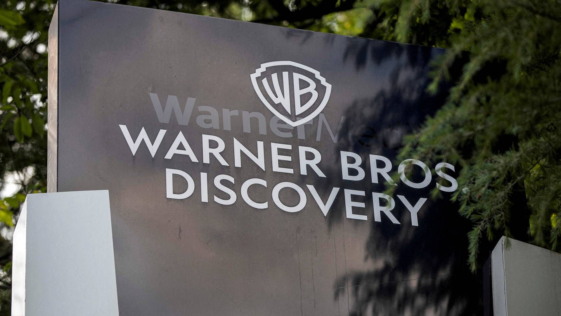 Strejker blandt manuskriptforfattere og skuespillere får Warner Bros. Discovery til at nedjustere forventningerne til årets resultat. | Foto: Alyssa Pointer