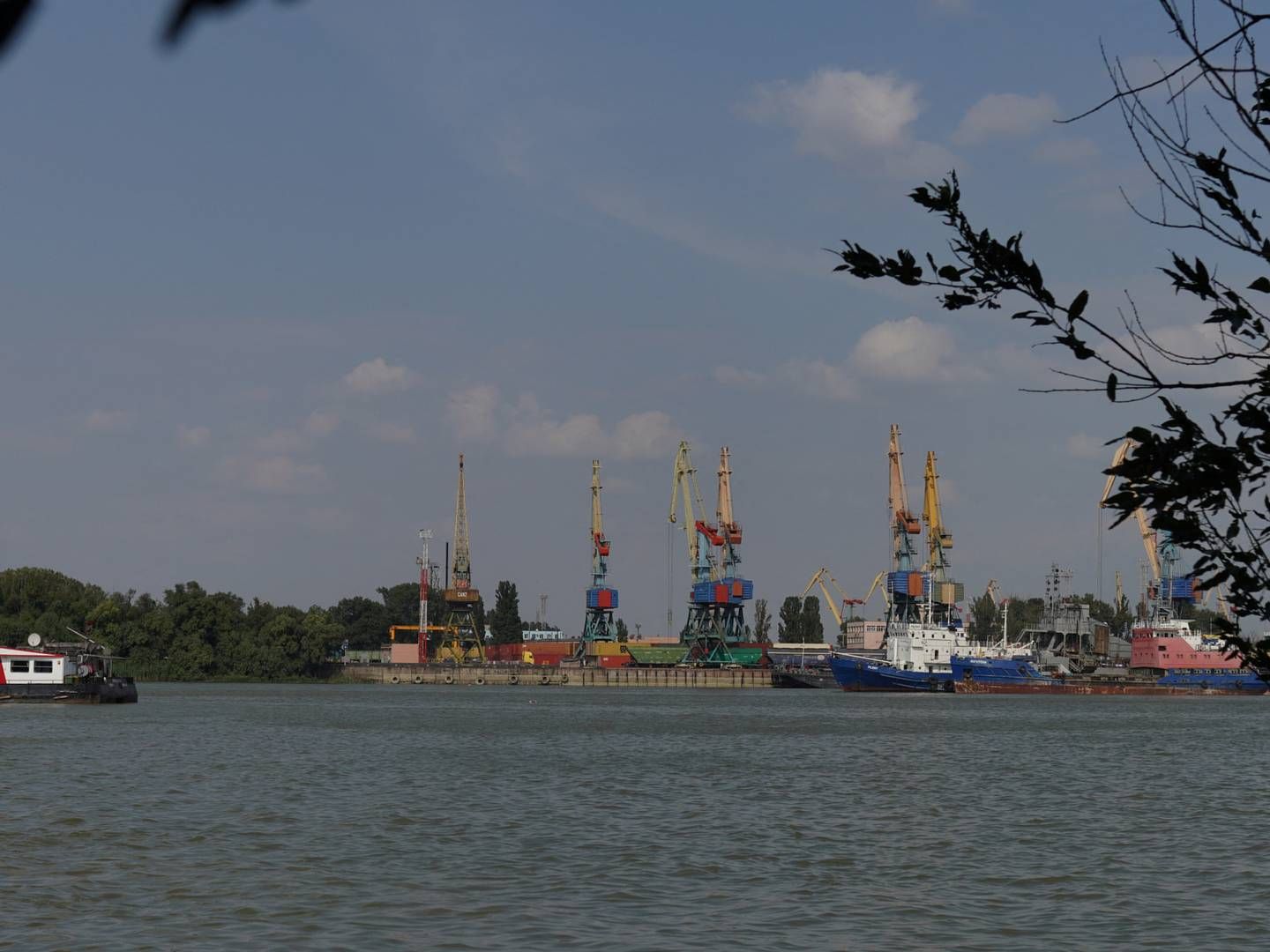 The port of Izmail seen from Plauru, Romania. | Photo: Andreea Campeanu/Reuters/Ritzau Scanpix