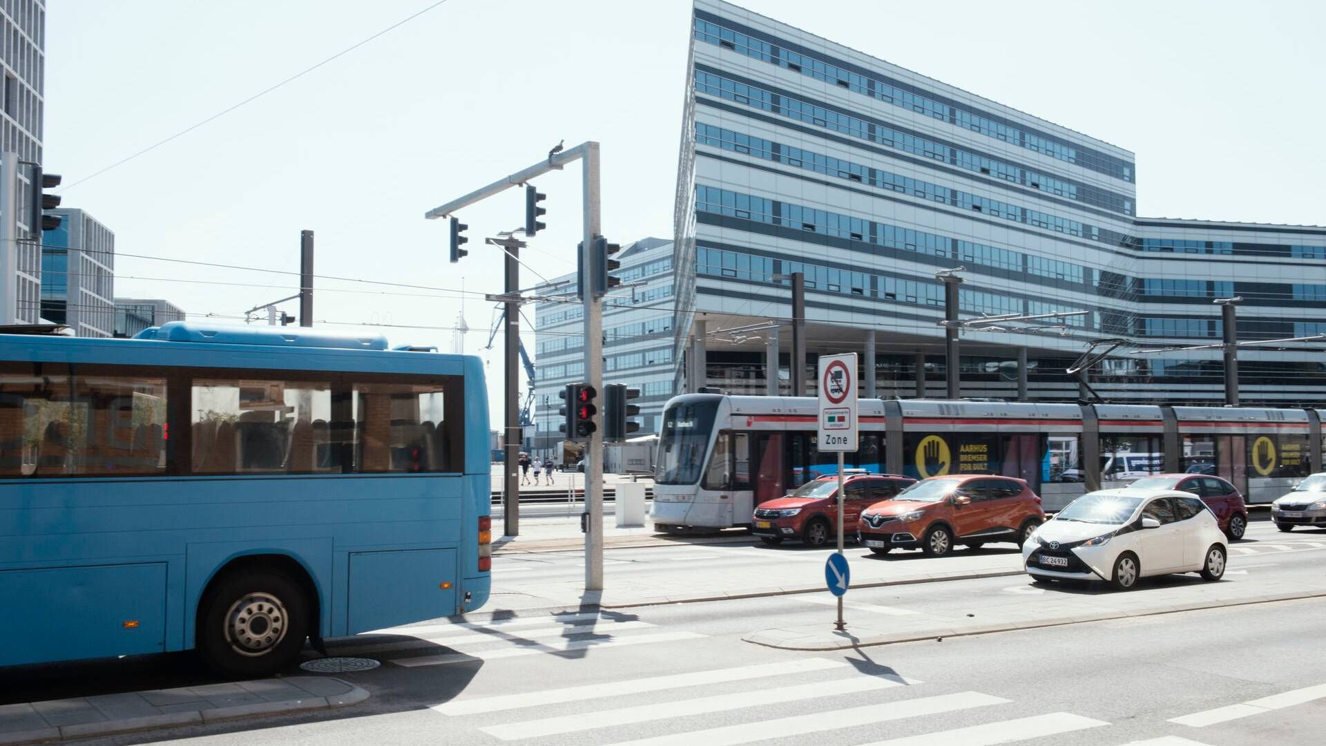 Aarhus vil have undersøgt miljøkonsekvenserne ved at anlægge en BRT-linje på Ringvejen uden om byen. | Foto: Lau-Nielsen Morten/Ritzau Scanpix