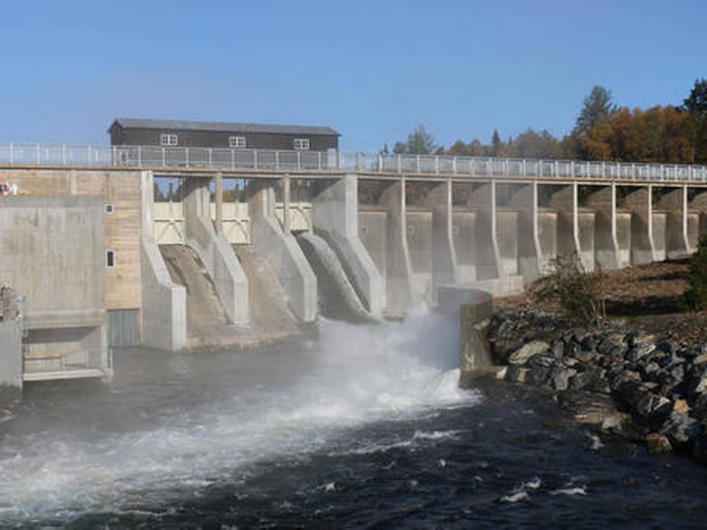 STYRINGSMEKANISMEN: Regjeringen vil ha mer kontroll over hvordan vannressursene disponeres. | Foto: Kjell Løyland / Skagerak Energi