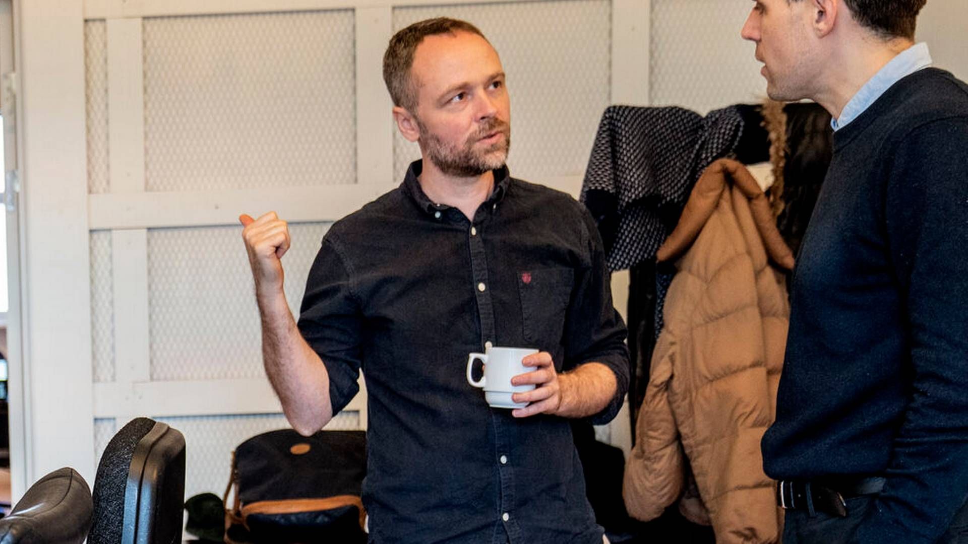 Asger Juhl, her i skjorte, da han var en del af Den Uafhængige, forlod Ekstra Bladet for at blive kampagnechef for Dansk Folkeparti. Foto: | Foto: Stine Bidstrup