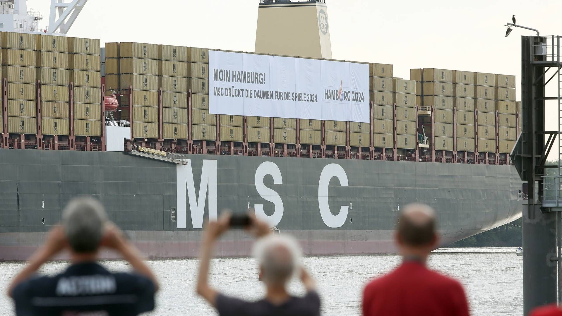 Det er MSC’s datterselskab Port of Hamburg Beteiligungsgesellschaft, der byder på selskabet HHLA, Hamburger Hafen und Logistik AG, som står for driften af den store tyske havn. | Foto: Bodo Marks/AP/Ritzau Scanpix