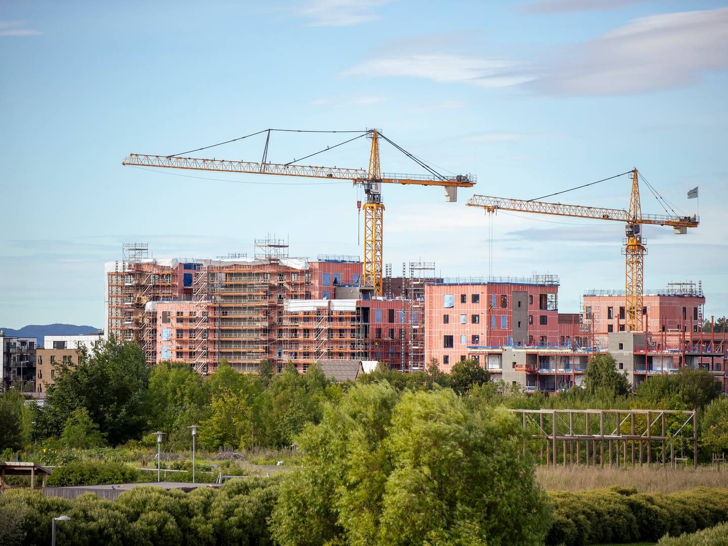 Oppbremsning av boligbygging vil få flere følger som reduserer aktiviteten i økonomien. | Foto: Frederik Ringnes / NTB