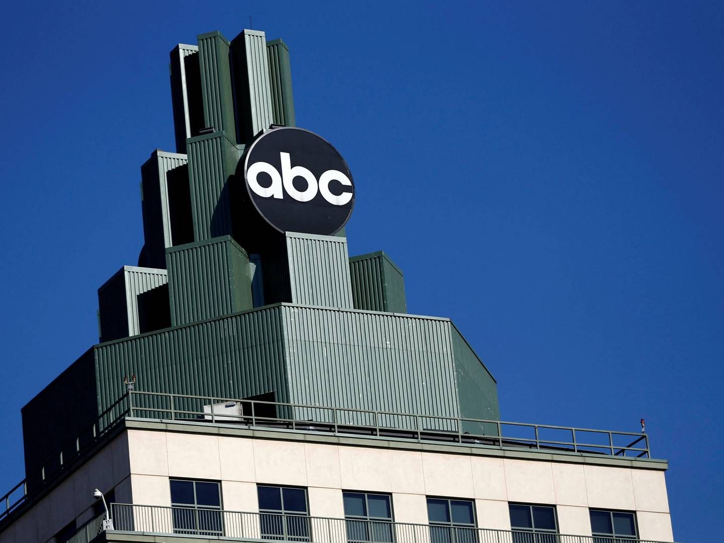 Disney købte sig til broadcasteren ABC i 1996. | Foto: Mario Anzuoni/Reuters/Ritzau Scanpix