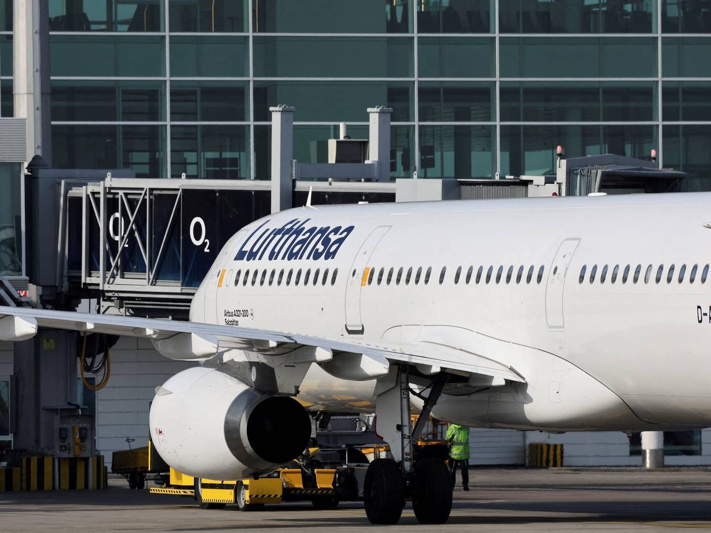 Lufthansa-fly i Münchens Internationale lufthavn. | Photo: Leonhard Simon