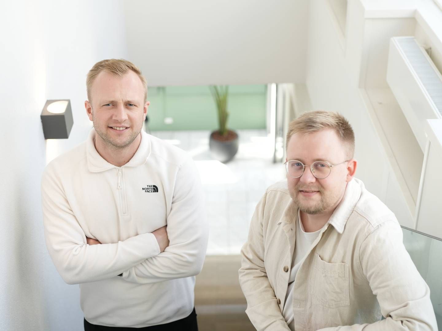 Casper Laursen (tv.) og Søren Brokær står bag legaltech-virksomheden Pandektes, som de stiftede i slutningen af 2022. | Photo: Pandektes/PR