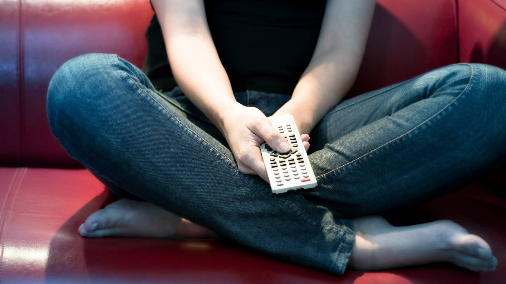 Med den digitale tjeneste Freely, der skal være indbygget i nye smart-tv i Storbritannien, håber public service tv-stationer som BBC, ITV og Channel 4 at stå bedre i kampen med streamingtjenesterne om seerne. | Foto: Colourbox