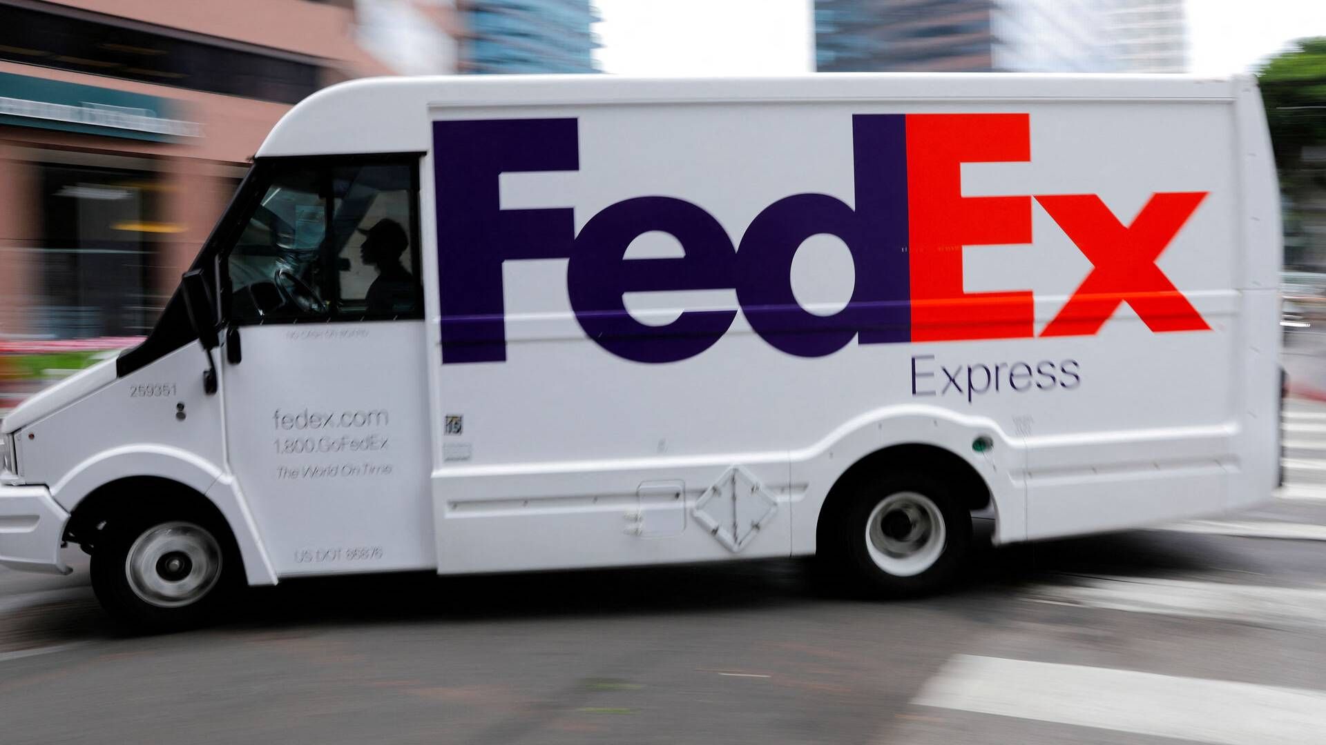 ”Vi er startet finansåret 2024 med stærk momentum," lyder det fra direktør i Fedex. | Foto: Mike Blake/Reuters/Ritzau Scanpix