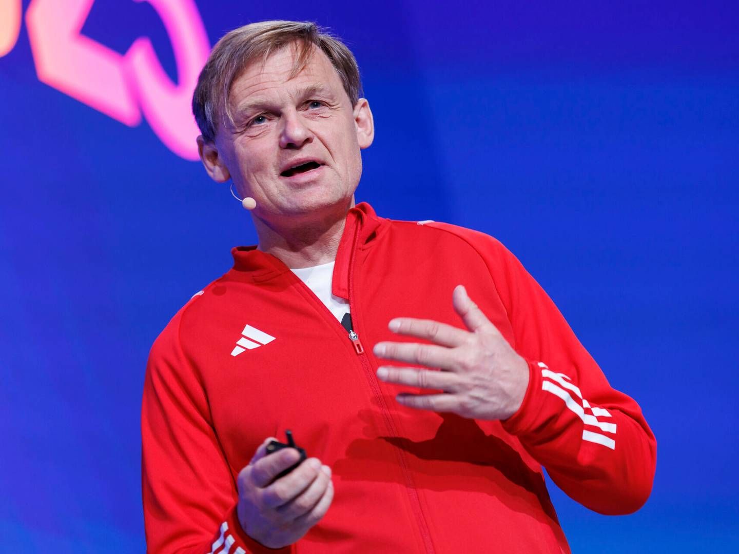 Adidas-topchef Bjørn Gulden undskylder for at have taget den kontroversielle kunstner i forsvar. | Photo: Daniel Karmann/AP/Ritzau Scanpix