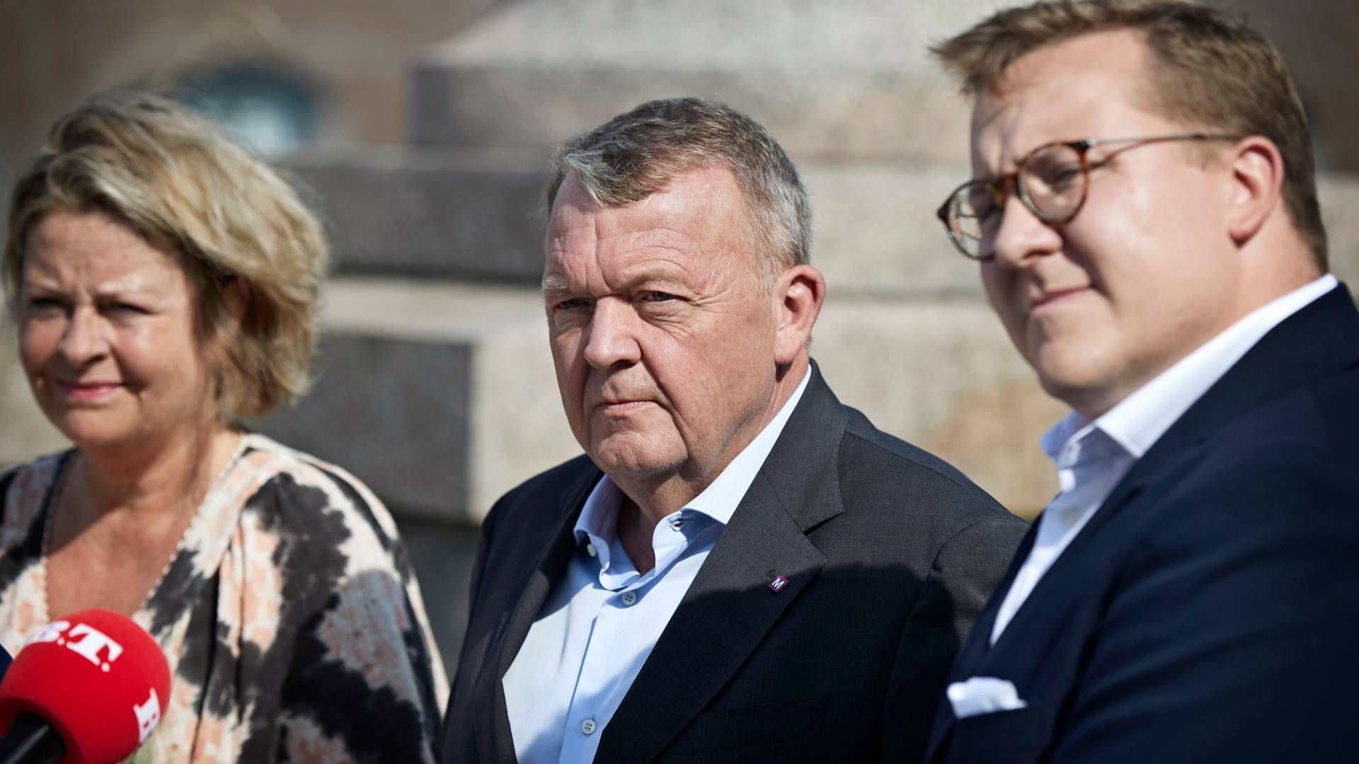 Tidligere på måneden præsenterede Lars Løkke Rasmussen (i midten, red.) Stine Bosse og Bergur Løkke Rasmussen som Moderaternes to største navne på partiets EU-stemmeseddel. | Foto: Jens Dresling