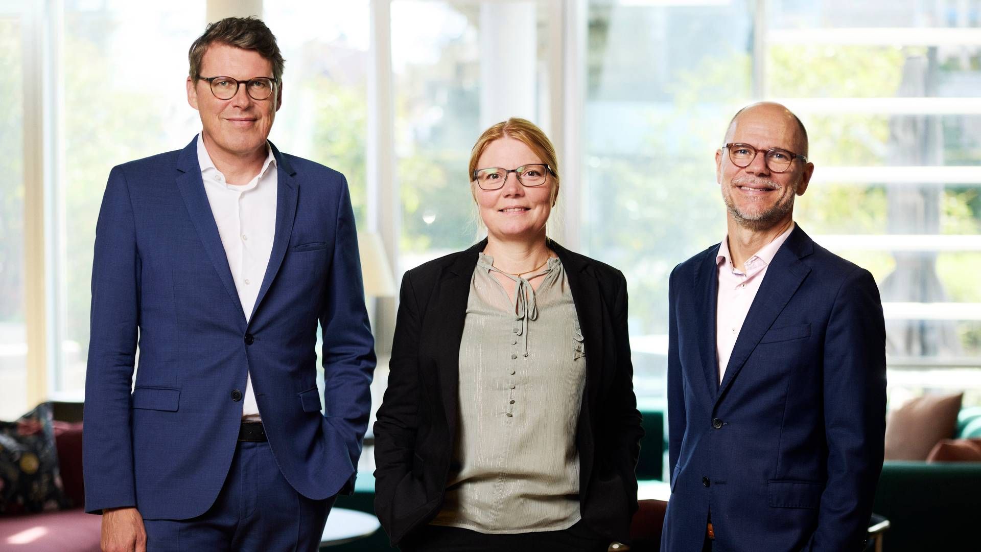 Karin Lykke-Hartmann sammen med de nye investorer, Klaus Dugi fra +ND Capital (t.v) og Jacob Falck Hansen, partner i Lundbeckfonden Biocapital (t.h). | Foto: Thomas Tolstrup / Lundbeckfonden / Pr