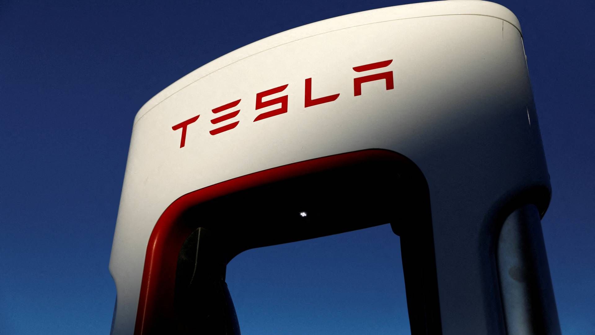 Tesla bliver inden længe stødt af tronen, lyder vurderingen. | Foto: Mike Blake/Reuters/Ritzau Scanpix