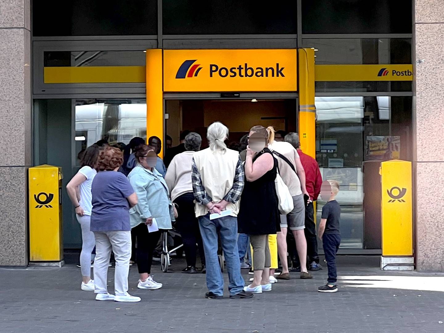 Viele Kunden der Postbank waren in den vergangenen Monaten verärgert. | Foto: picture alliance / Kirchner-Media | Kirchner-Media
