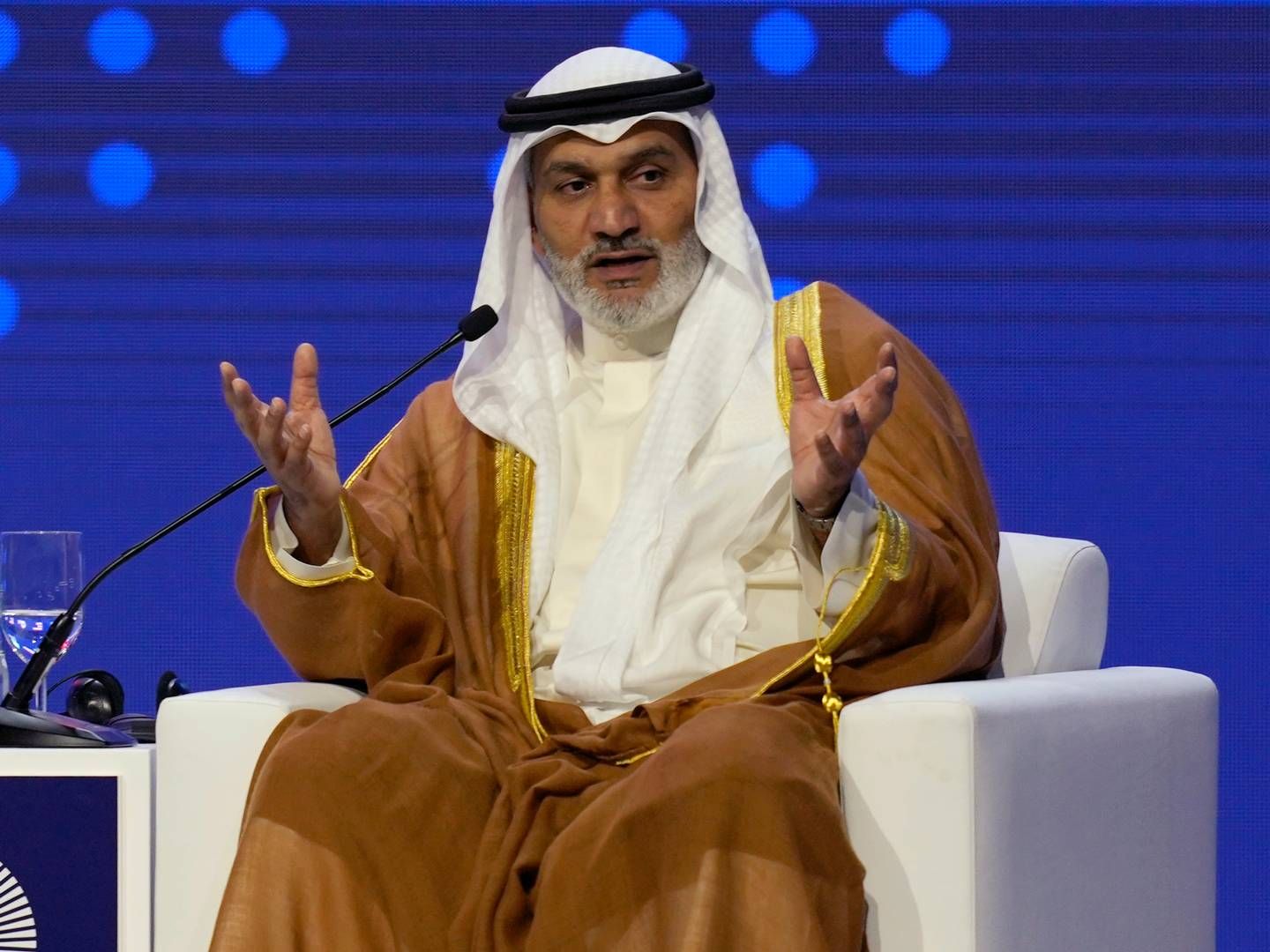 ADVARER: – Appeller om stans i investeringene er misledende og kan føre til kaos i økonomiene og i energimarkedene, sier Opec-sjef Haitham al-Ghais. | Foto: AP Photo/Kamran Jebreili