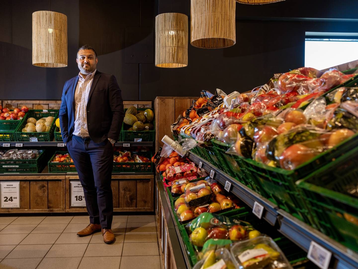 Braw Bakir sender ligeledes en opfordring afsted til leverandørerne om at ”bidrage til, at danskerne kan få endnu billigere dagligvarer.” | Foto: Stine Schjøtler