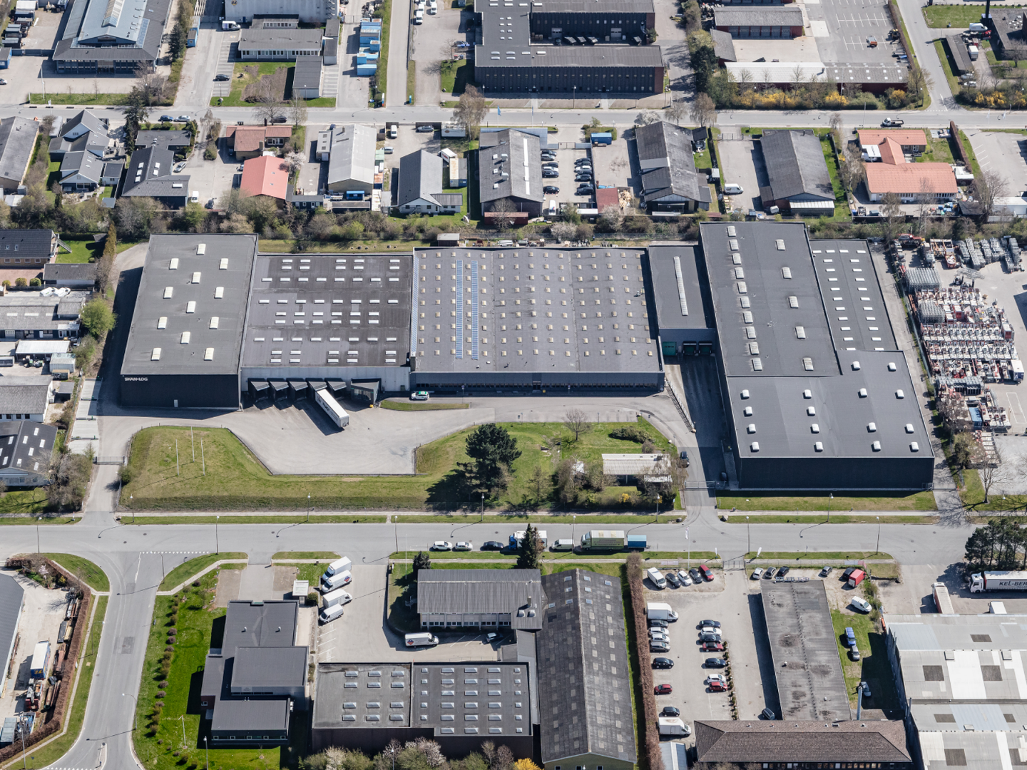 Ejendommene er placeret sydvest for København, tæt på Køge Bugt Motorvejen. Syv af ejendommen er beliggende på Avedøre Holme ved Hvidovre, mens de resterende tre findes i Albertslund, Glostrup og Ishøj. | Foto: PR / AKF