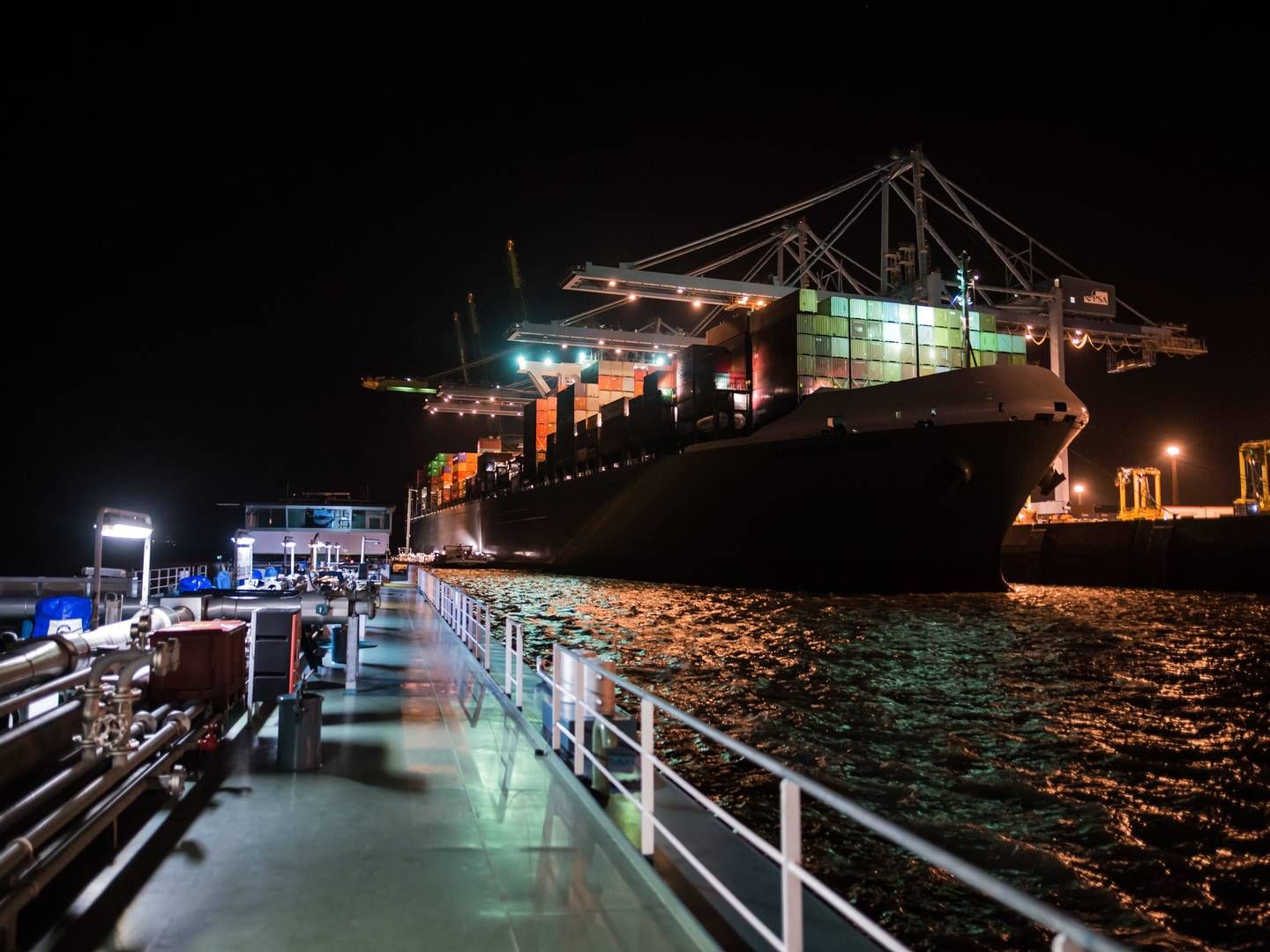 Et produkttankskib i Port of Rotterdam. | Photo: Lars-Josef Klemmer/AP/Ritzau Scanpix